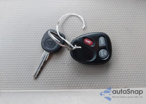 2002 Chevrolet Tahoe Ls из США, поврежденный, VIN 1GNEC13Z42R139437